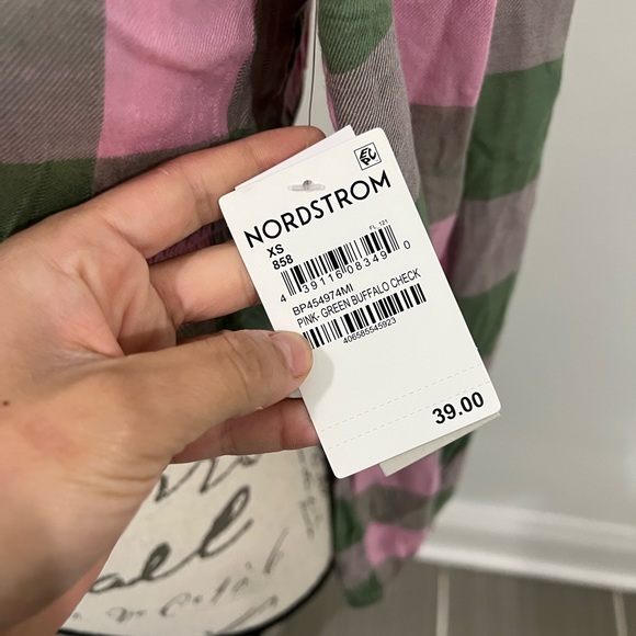 NWT BP Crop Top - Picture 2 of 3